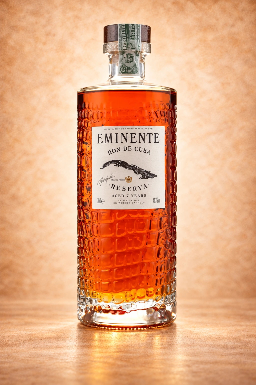 Eminente Reserva 7yrs — φωτογραφία φιάλης